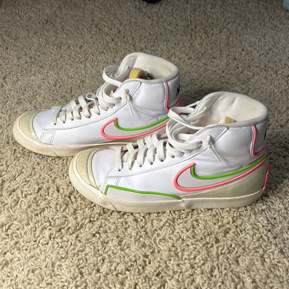 Womans Blazer Mid ‘77 “Inifinite Watermelon” Gem